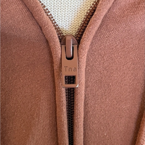 Aritzia TNA Chocolate Brown Zip-Up Hoodie - Picture 2 of 4
